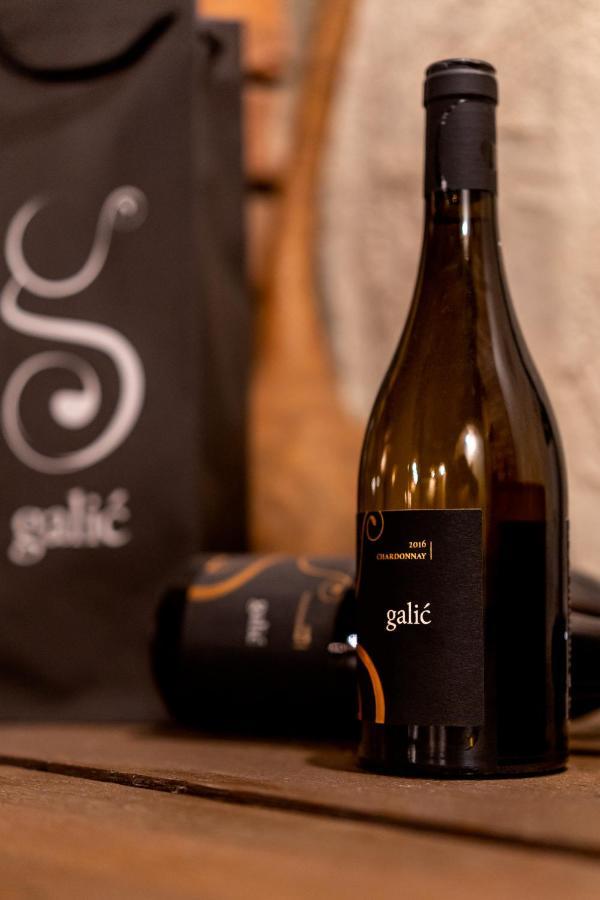 Stupnicki Dvori Winery Hotel Stupnik Brodski Dış mekan fotoğraf